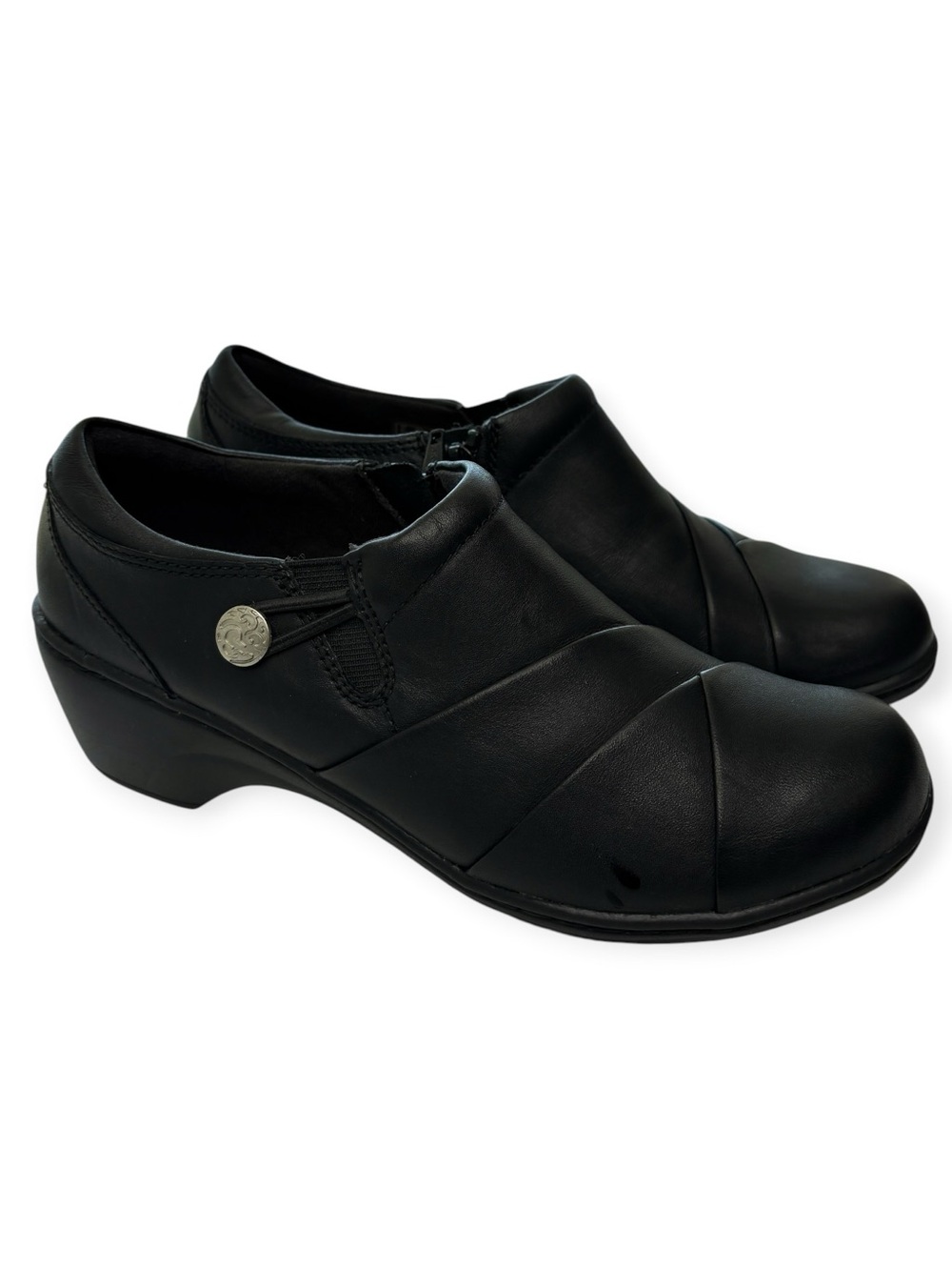 Clarks Women's Channing Loafer Size 7 M Black Leather Shootie Casual Shoe NEW!